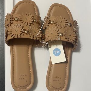 Ziva Tan Floral Memory Foam Slide Sandals Sz. 7.5 New